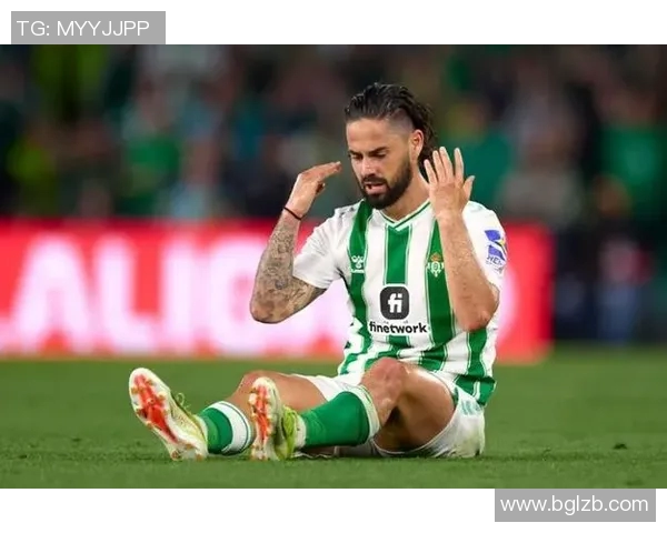 国外足球明星化身呆萌角色展现幽默一面引发粉丝热议 国外足球明星化身呆萌角色展现幽默一面引发粉丝热议