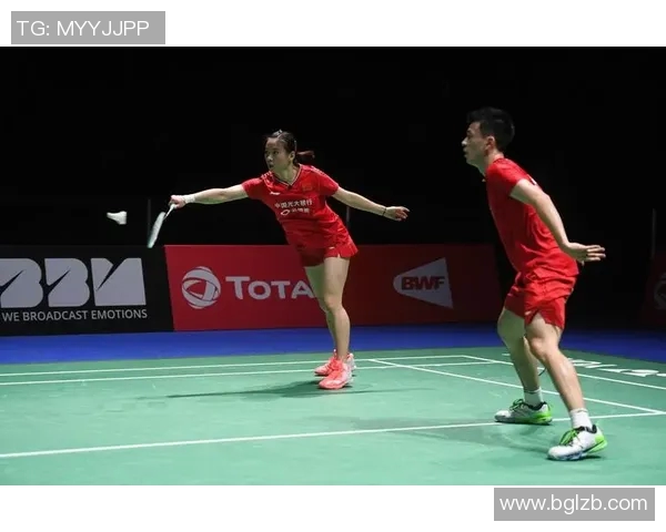 成都羽毛球队与杭州羽毛球队实力对比赛后分析与总结 成都羽毛球队与杭州羽毛球队实力对比赛后分析与总结