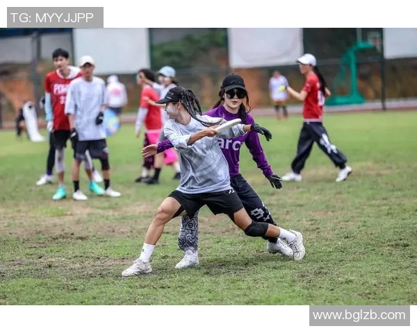 武汉飞盘队中路突破的战术解析与技巧分享